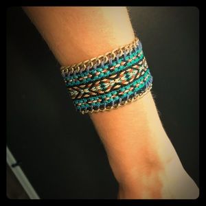 Express tribal bracelet